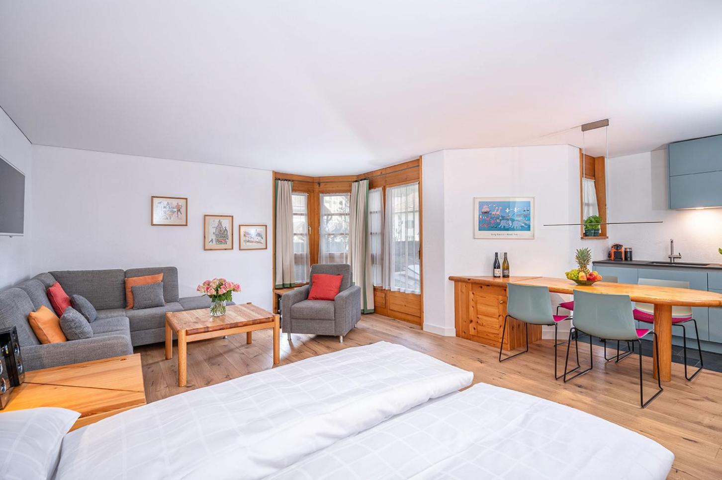 Schweizerhof Ferienwohnungen Lenzerheide 1 الغرفة الصورة